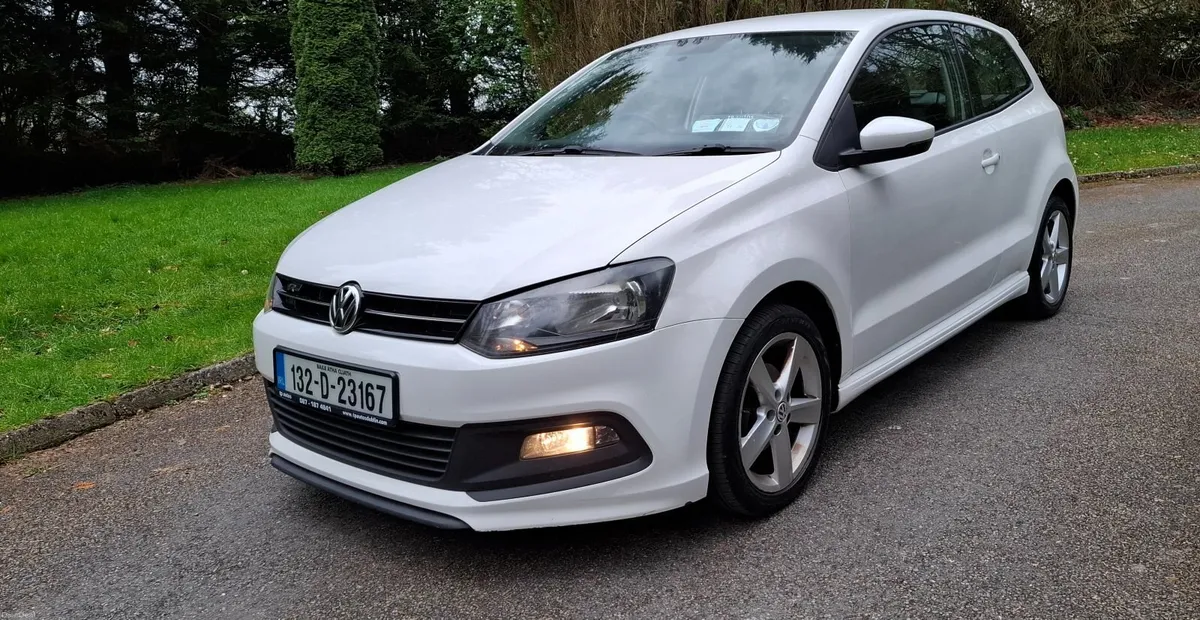 13 VW Polo  , R -LINE, , MINT, NEW NCT - Image 2