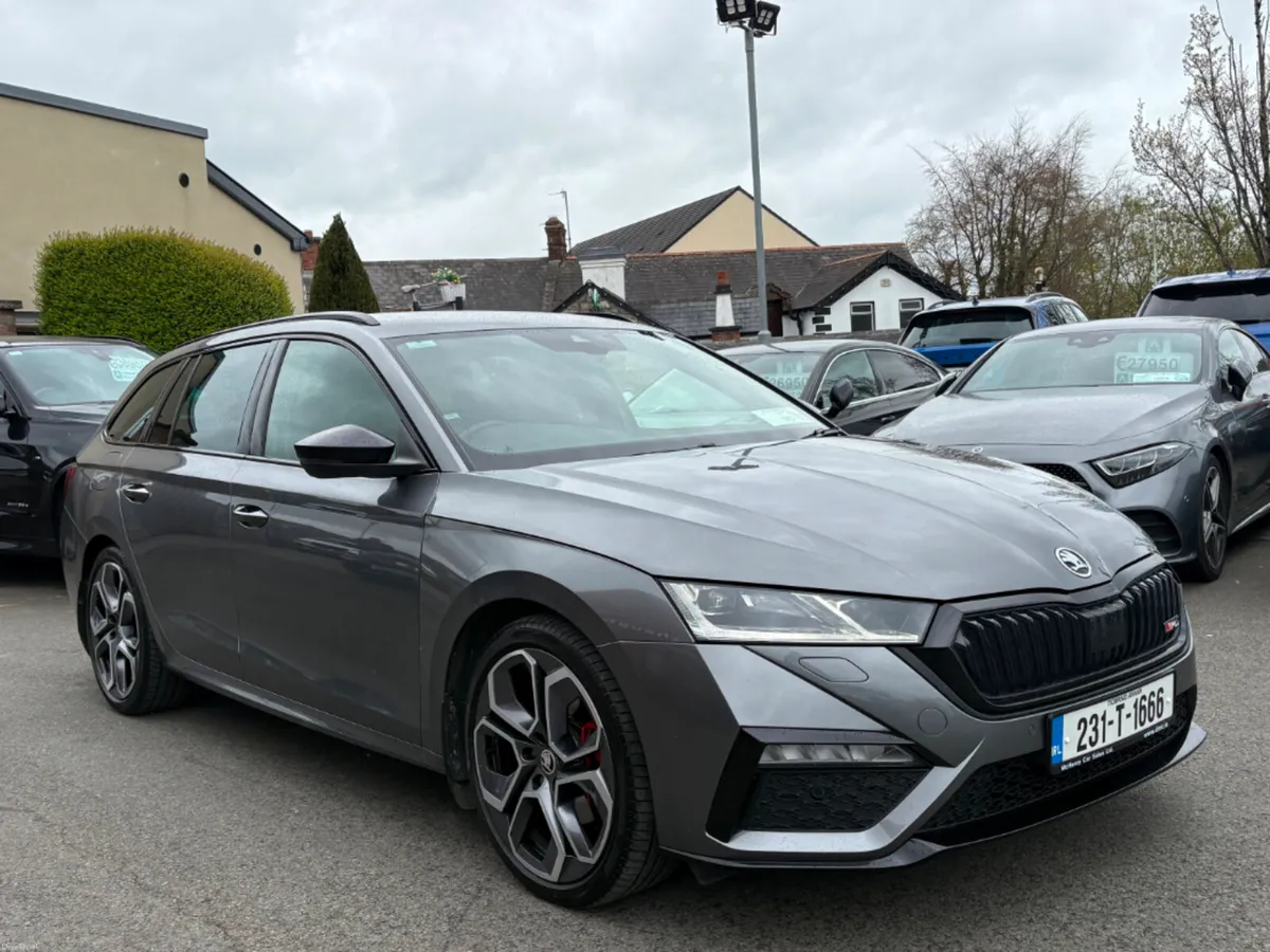 Skoda Octavia VRS Combi RS 2.0tdi 200HP DSG Estate - Image 3