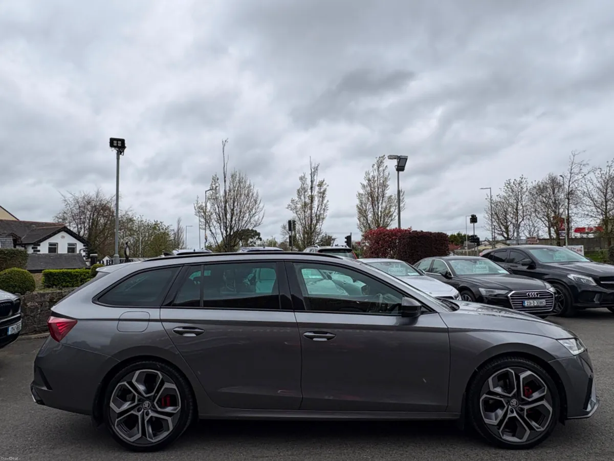 Skoda Octavia VRS Combi RS 2.0tdi 200HP DSG Estate - Image 4
