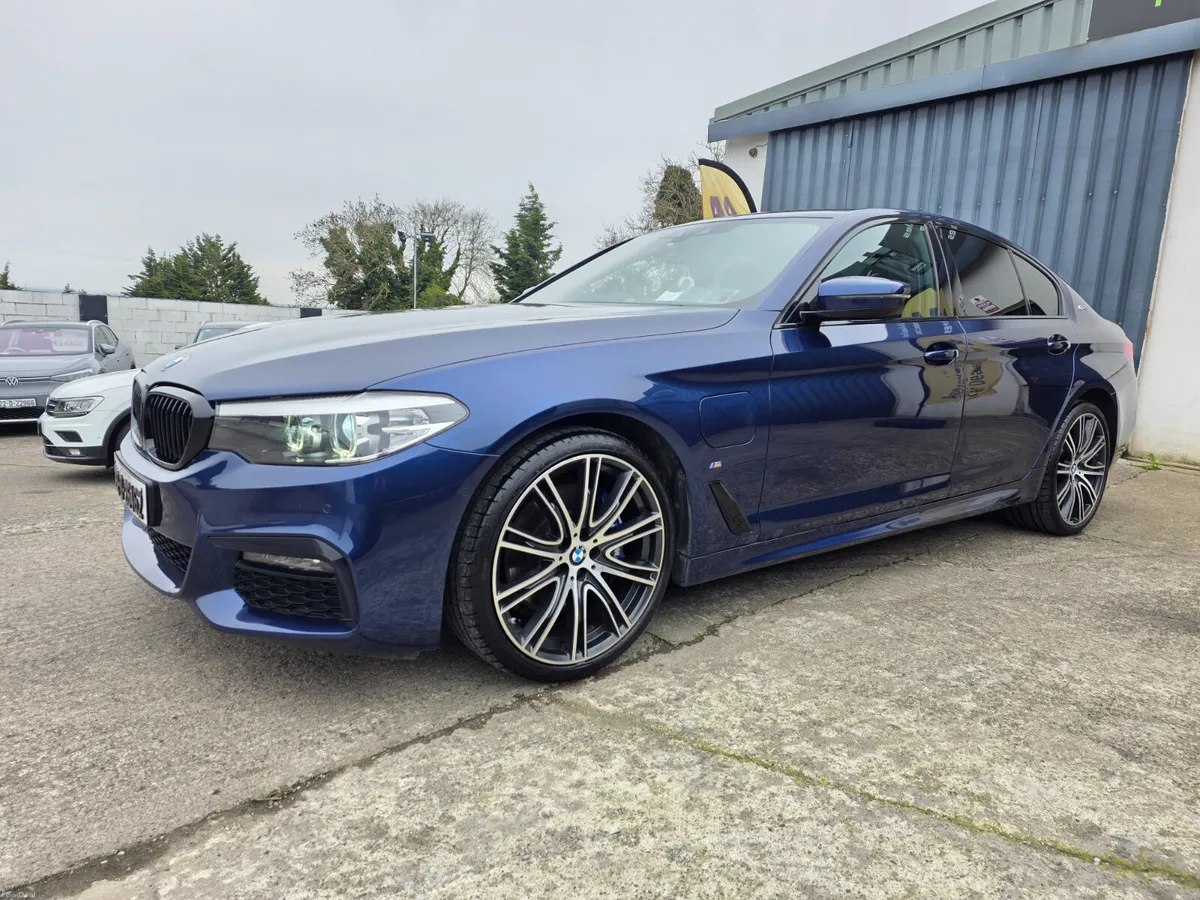 2018 BMW 530E * M-SPORT *SHADOWLINE*ONLY 67K MILES - Image 3