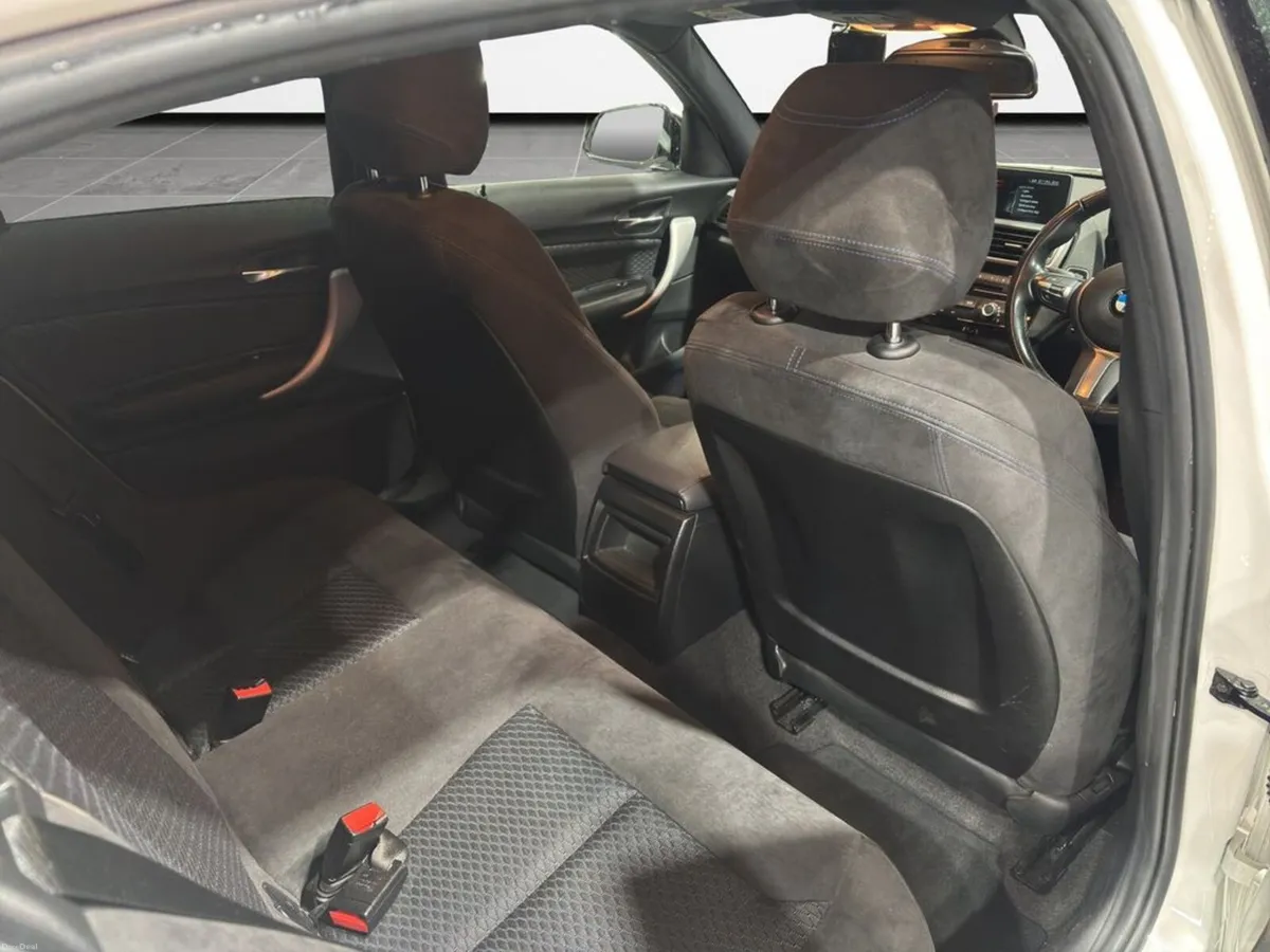 BMW 1-Series 118D M SPORT , Rear-wheel drive balan - Image 4