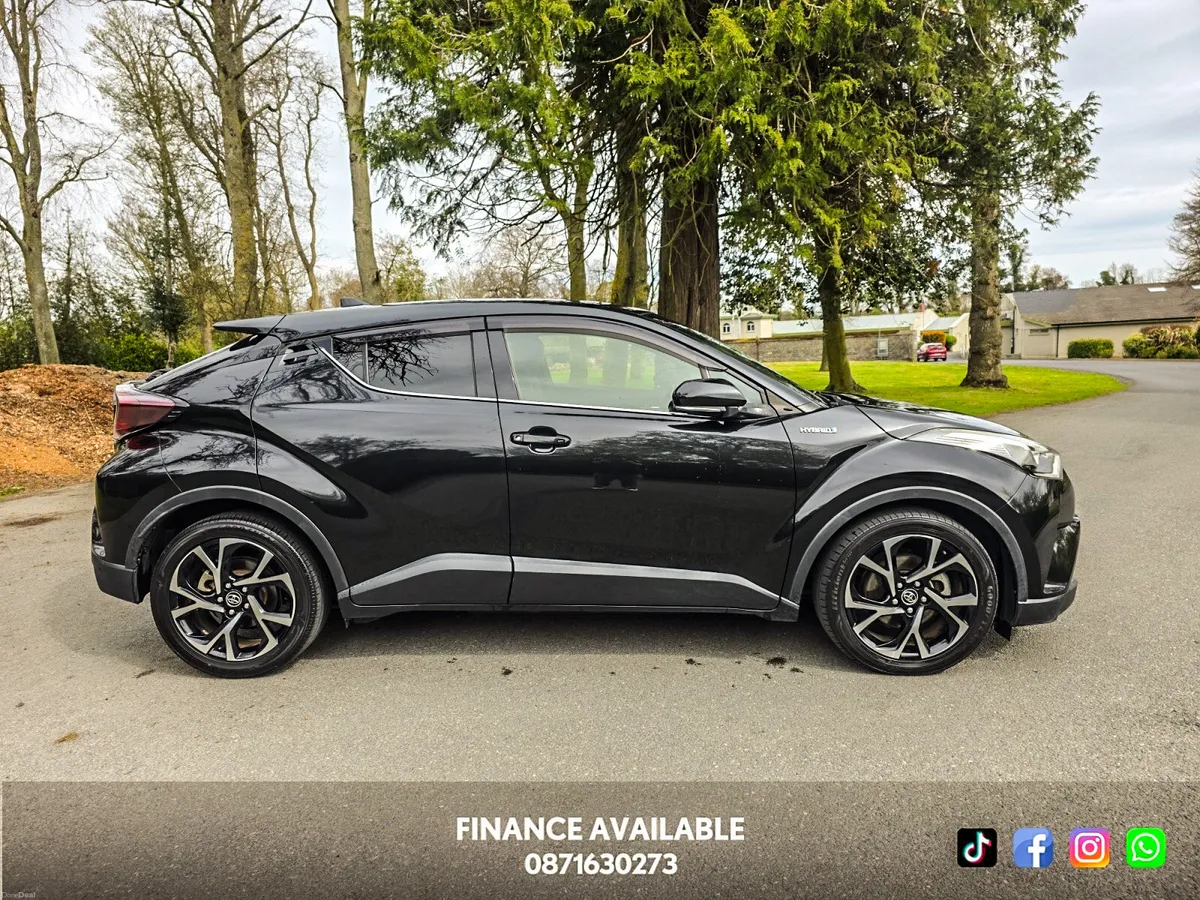 2017 Toyota C-HR 1.8 Petrol Automatic G Package - Image 4