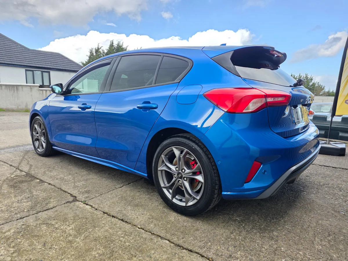 2022 FORD FOCUS ST-LINE * LOW MILES * AUTOMATIC - Image 6