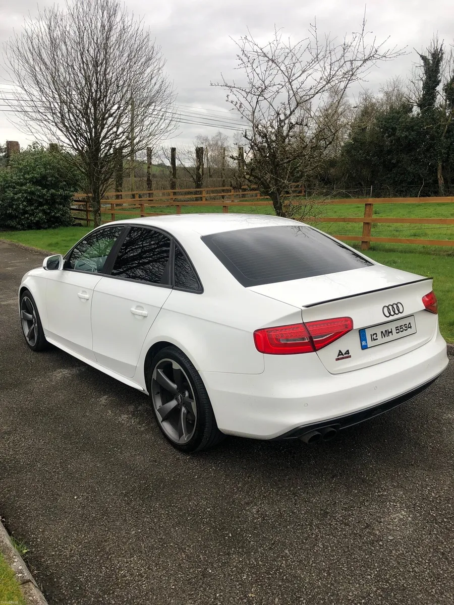 2012 Audi a4 Sline black edition Auto - Image 4