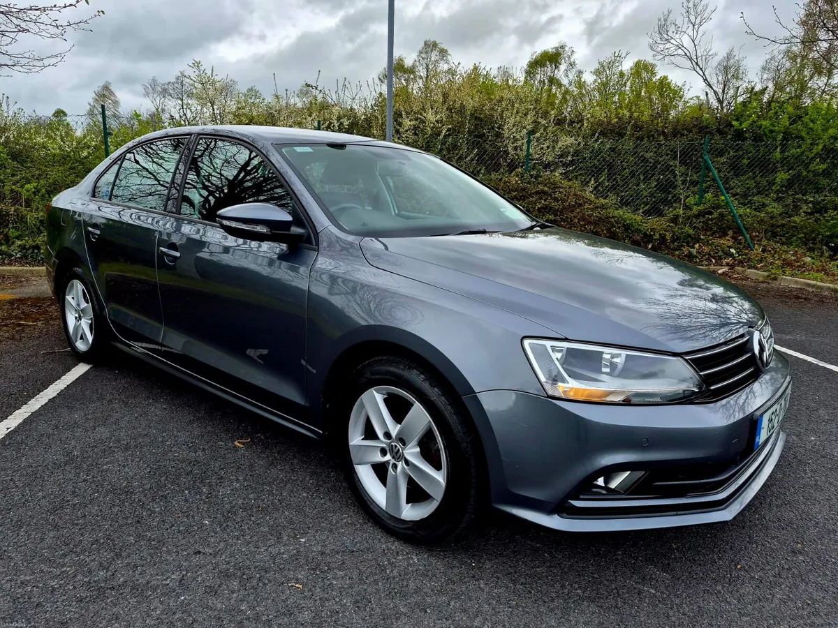 2015 VOLKSWAGEN JETTA 1.2TSI COMFORTLINE LOW MILES - Image 1