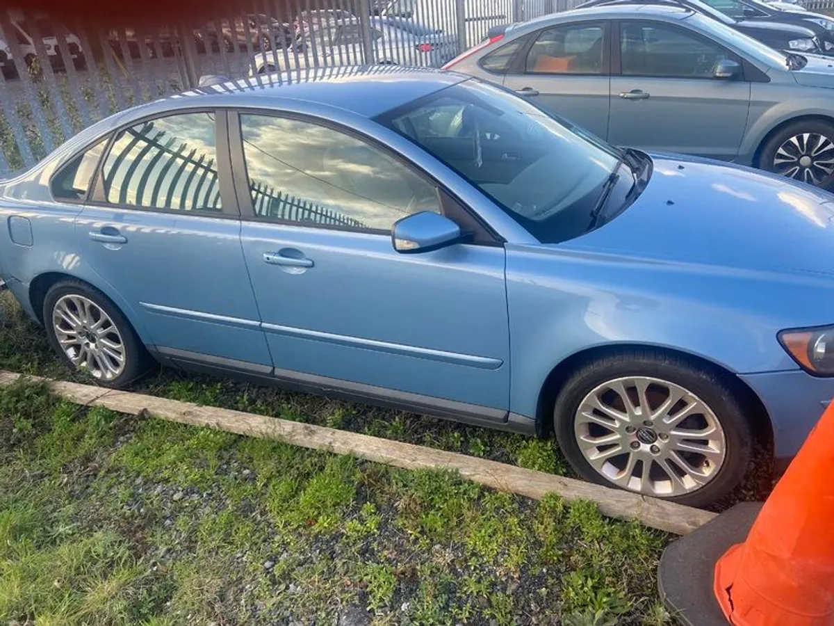 2005 Volvo S40 - Image 4