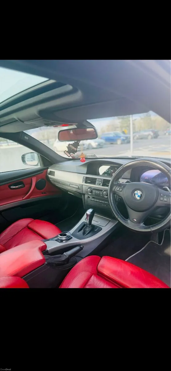 BMW 330D M-SPORT - Image 4