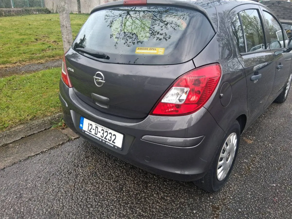 2012 corsa 61500km nct 5/27 tax 12/26 - Image 3