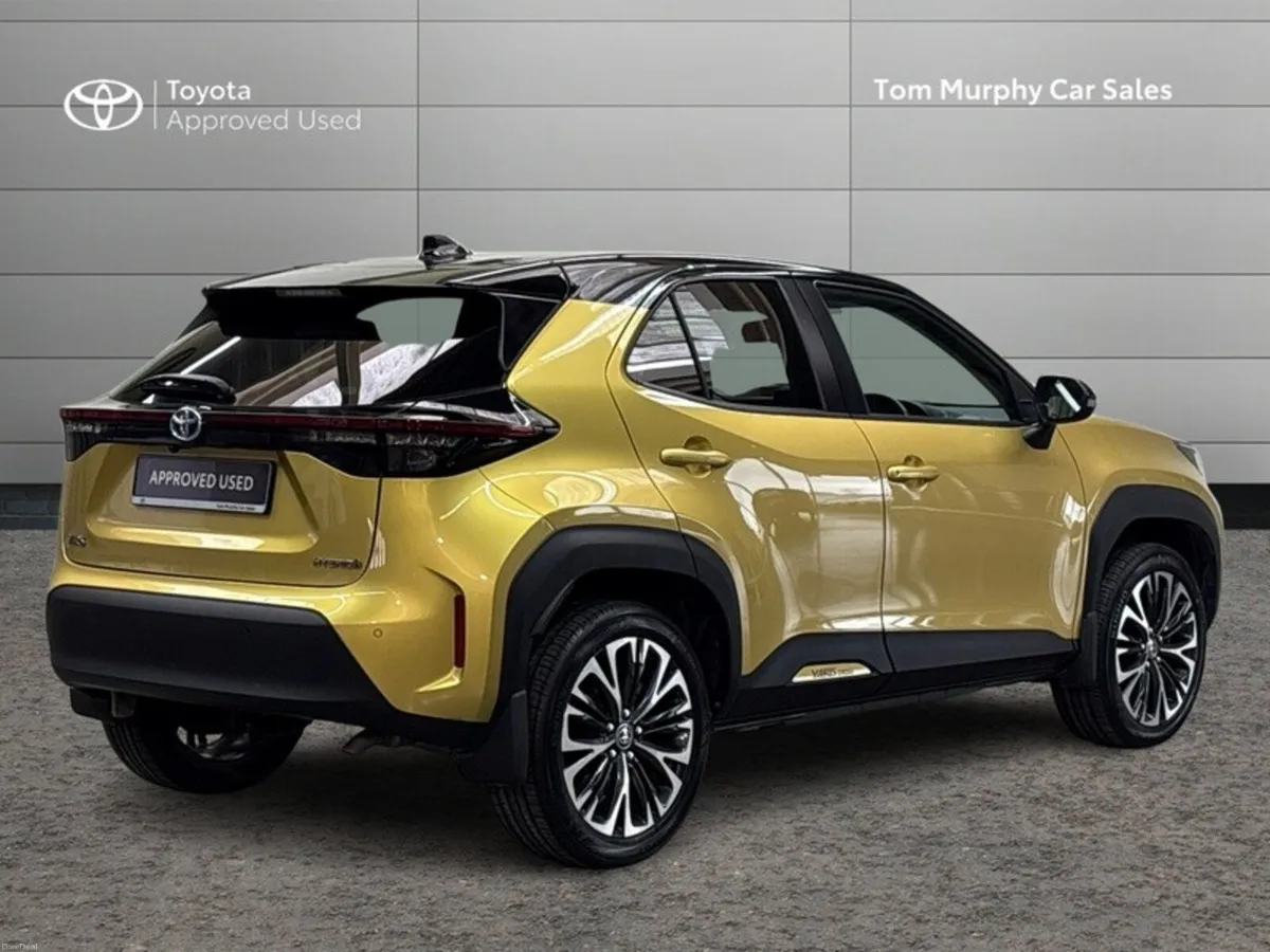 Toyota Yaris Cross SOL 1.5 HYBRID - ONE OWNER - FU - Image 2