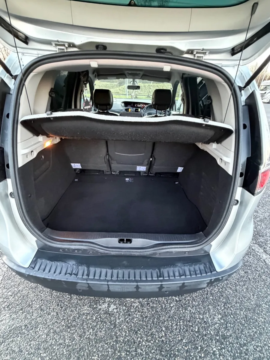 Renault Scenic 2012 - Image 3