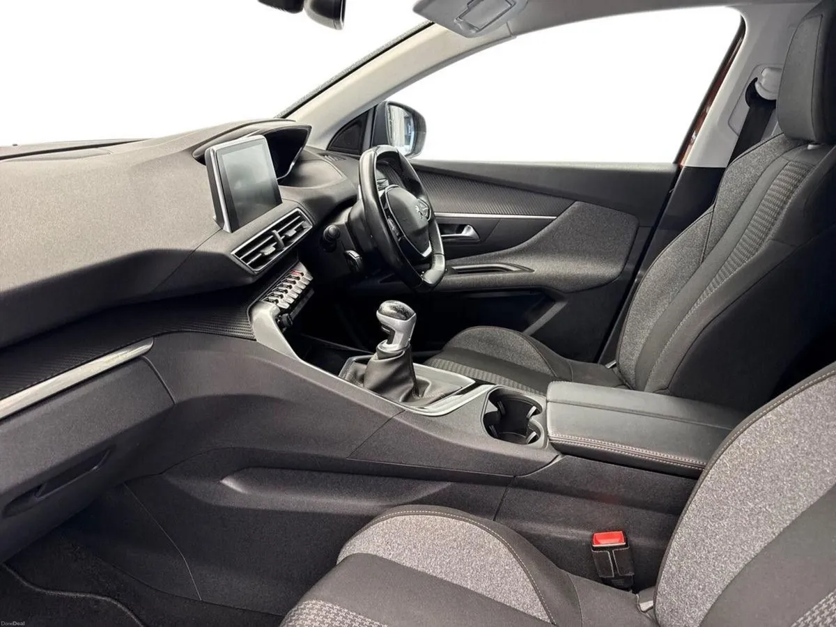 Peugeot 3008 1.2 ACTIVE *JUST IN* €65 PER WEEK - Image 3