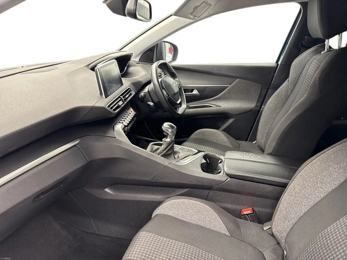Peugeot 3008 1.5HDI ACTIVE *JUST IN* €80 PER WEEK - Image 3