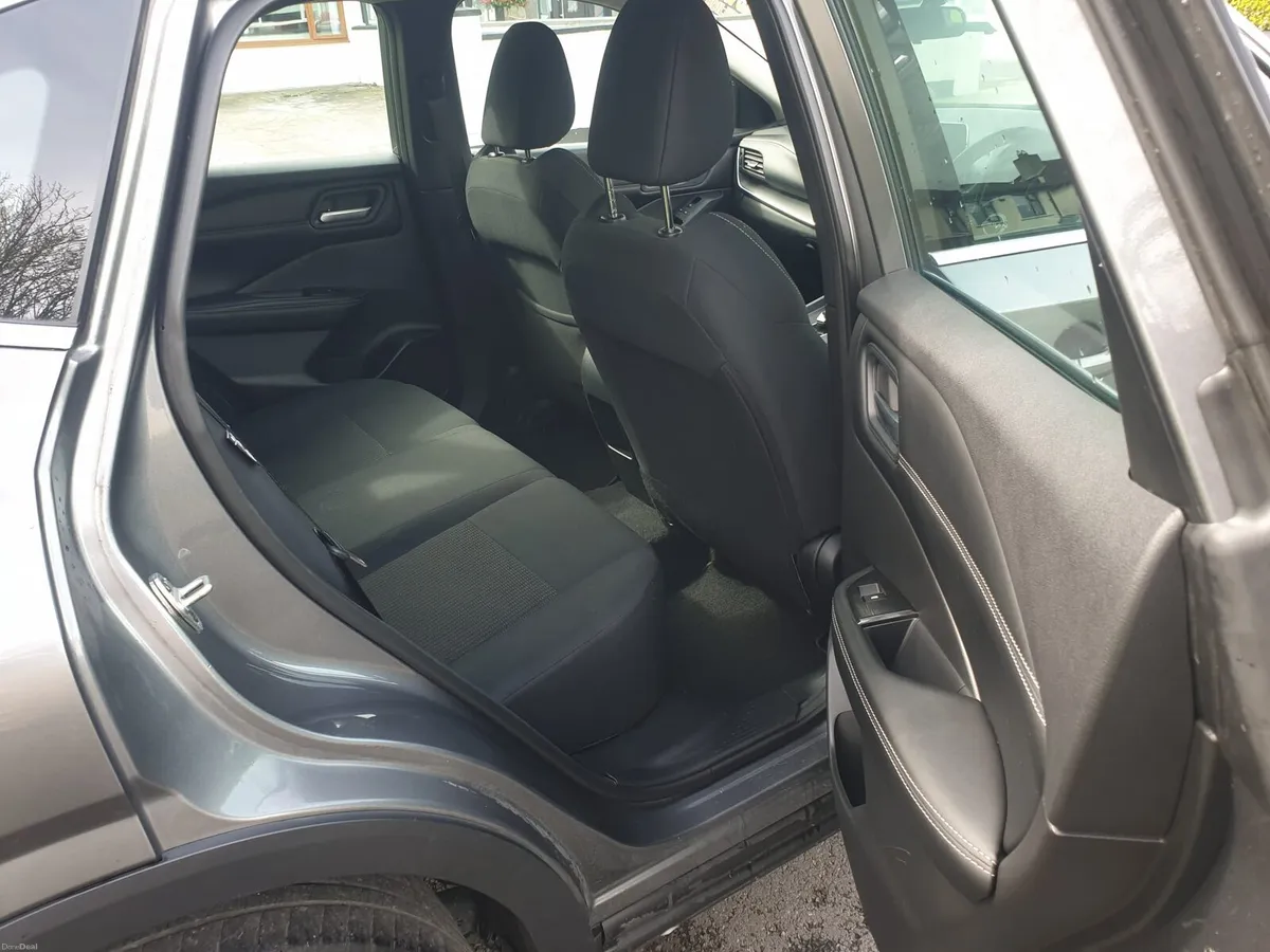 Nissan Qashqai 2024 - Image 3