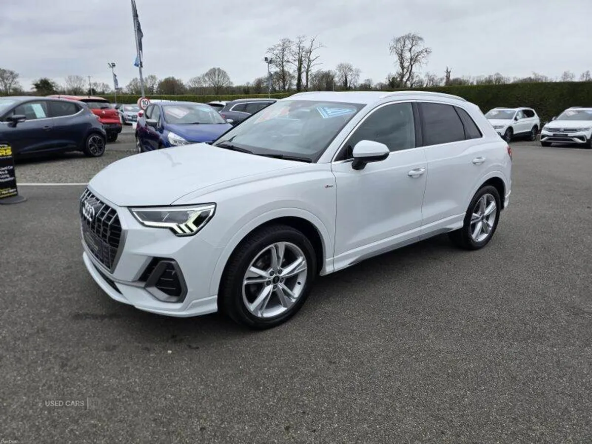 Audi Q3 S Line - Image 2