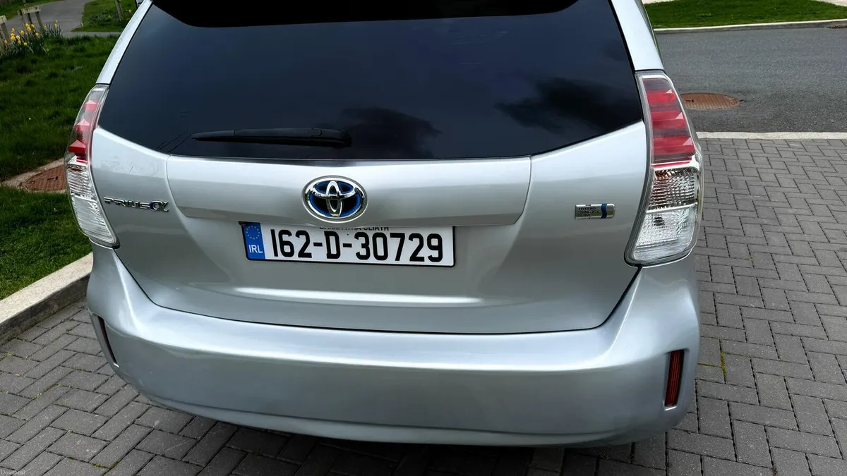 TOYOTA PRIUS APLHA 1.8 HYBRID FACTORY FIT LPG  KIT - Image 3