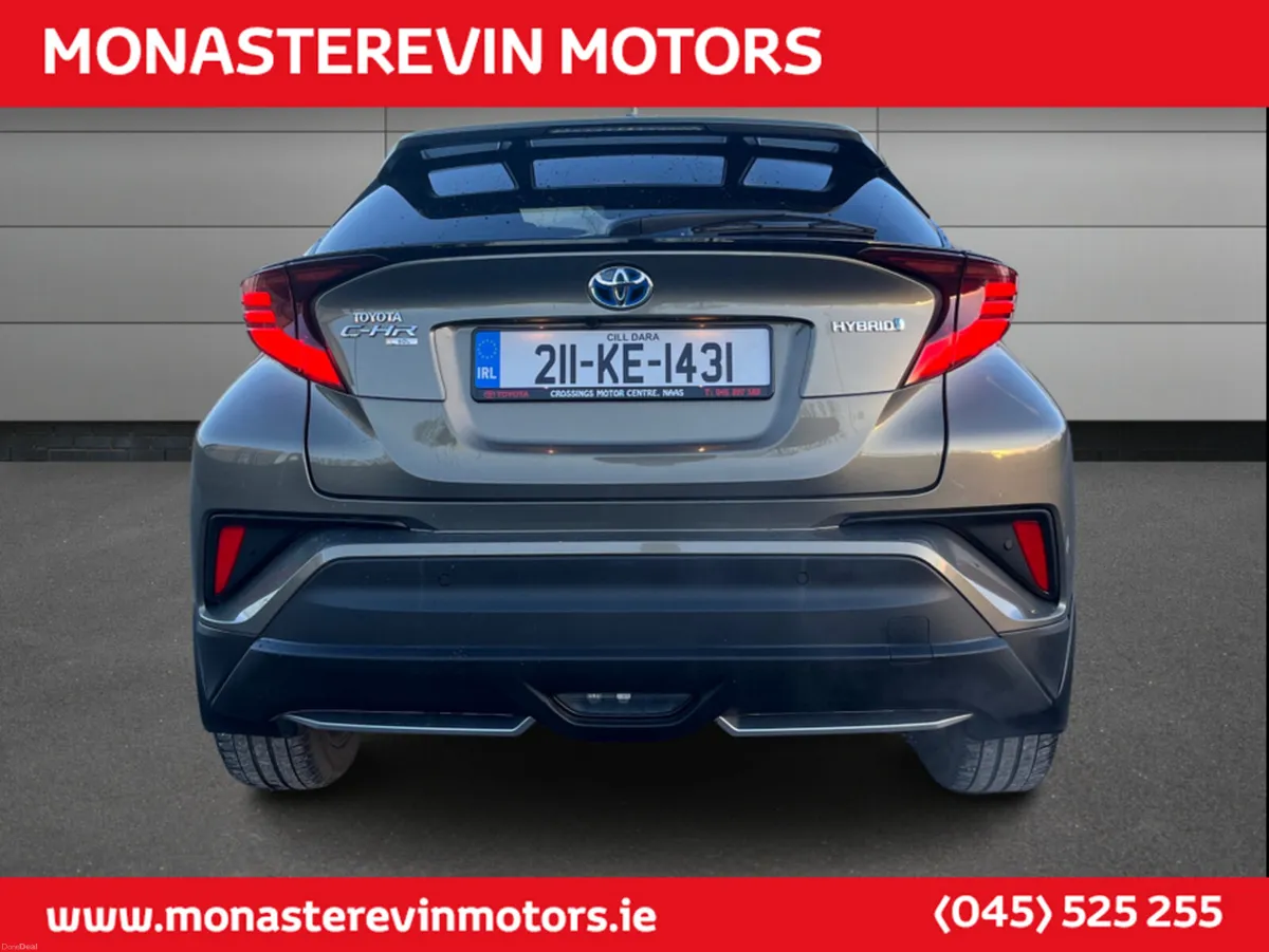 Toyota C-HR 1.8 HYBRID SOL 4DR AUTO - Image 3