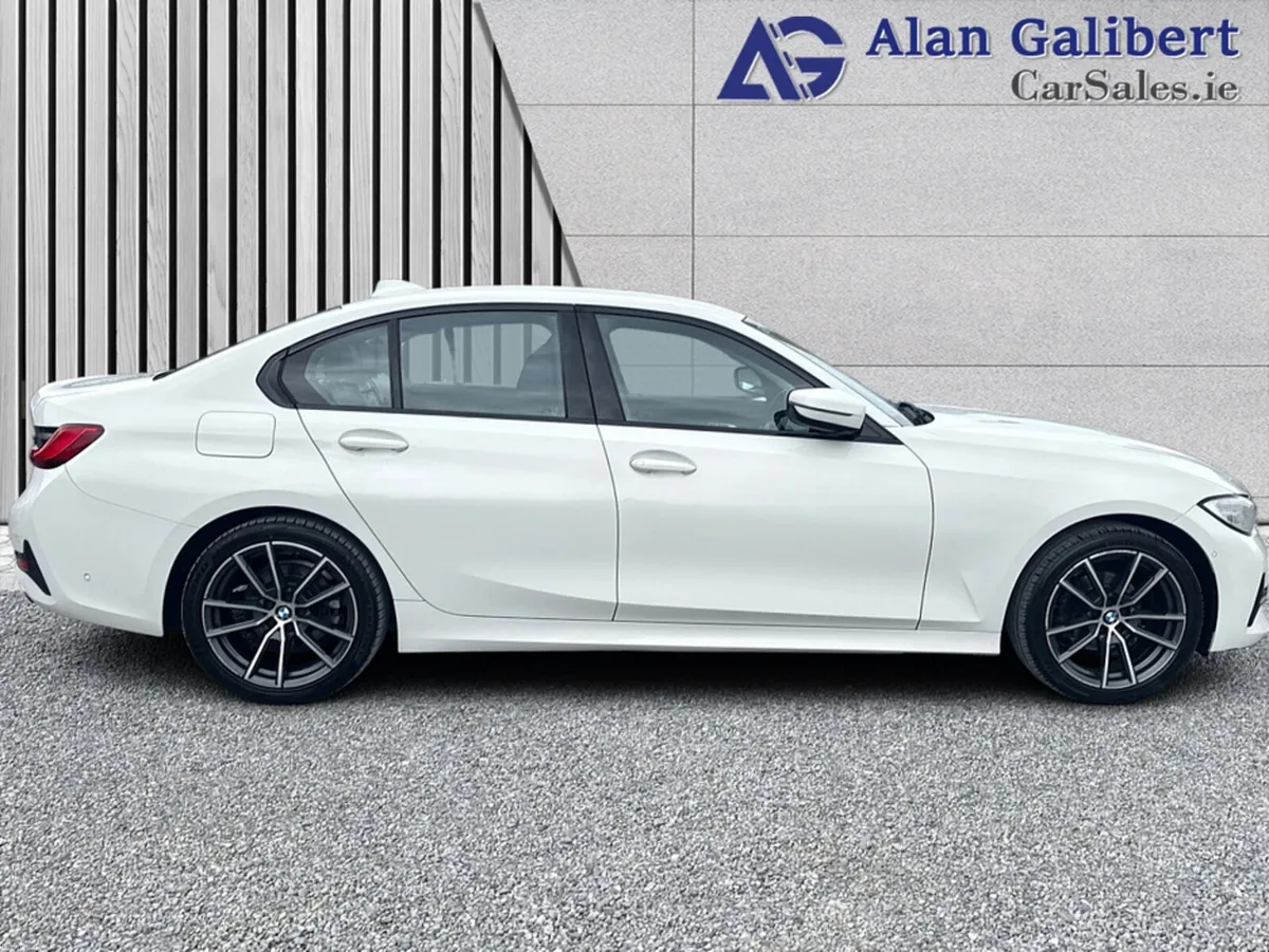 BMW 3-Series 318D SPORT 2.0 DIESEL REVERSE CAMERA - Image 3