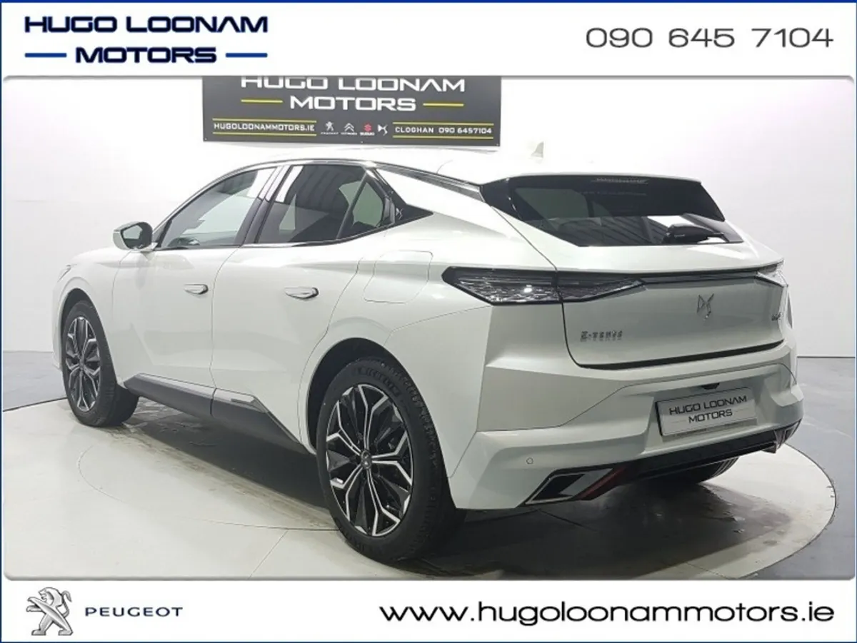 DS Automobiles DS 4 RIVOLI E-TENSE 225 5DR AUTO - Image 3