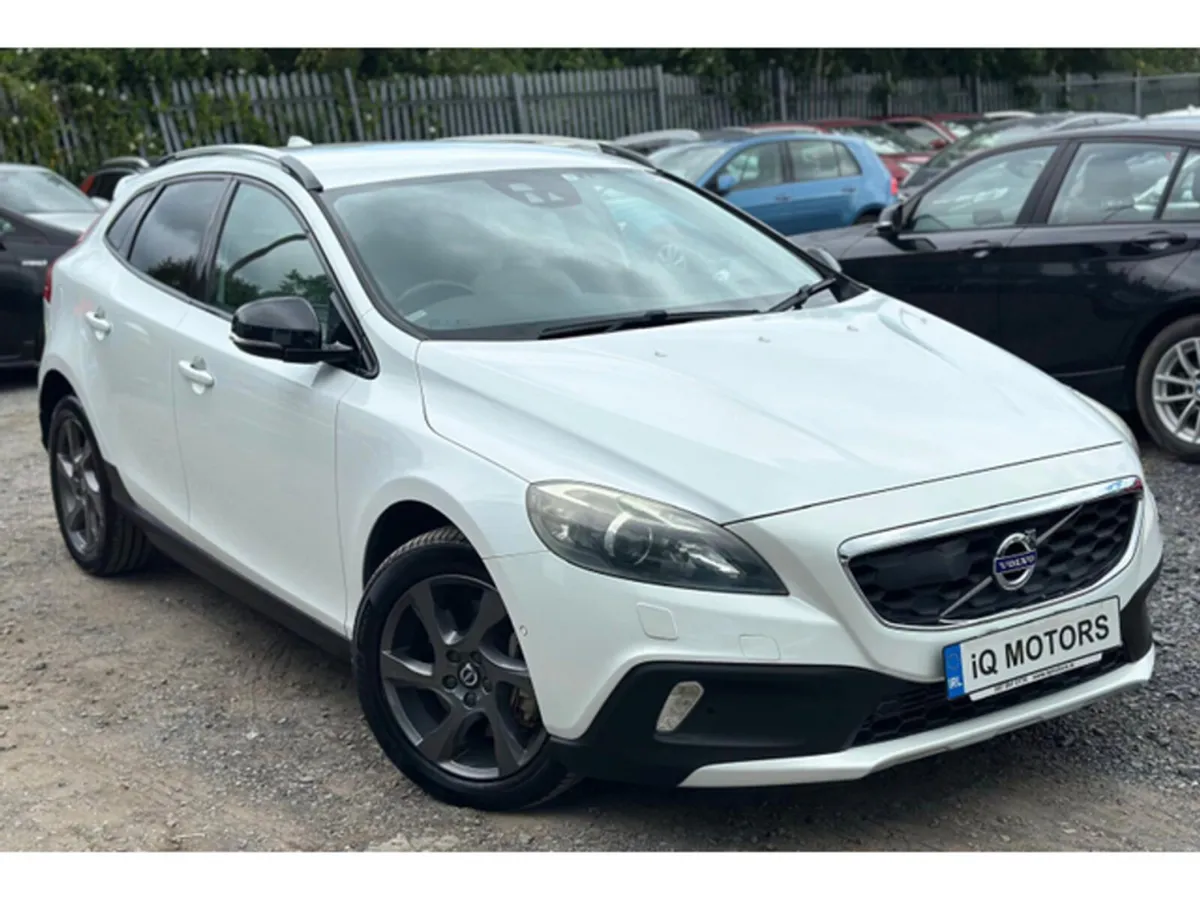 Volvo V40 D4 2.0L DIESEL AUTOMATIC(2293) - Image 2