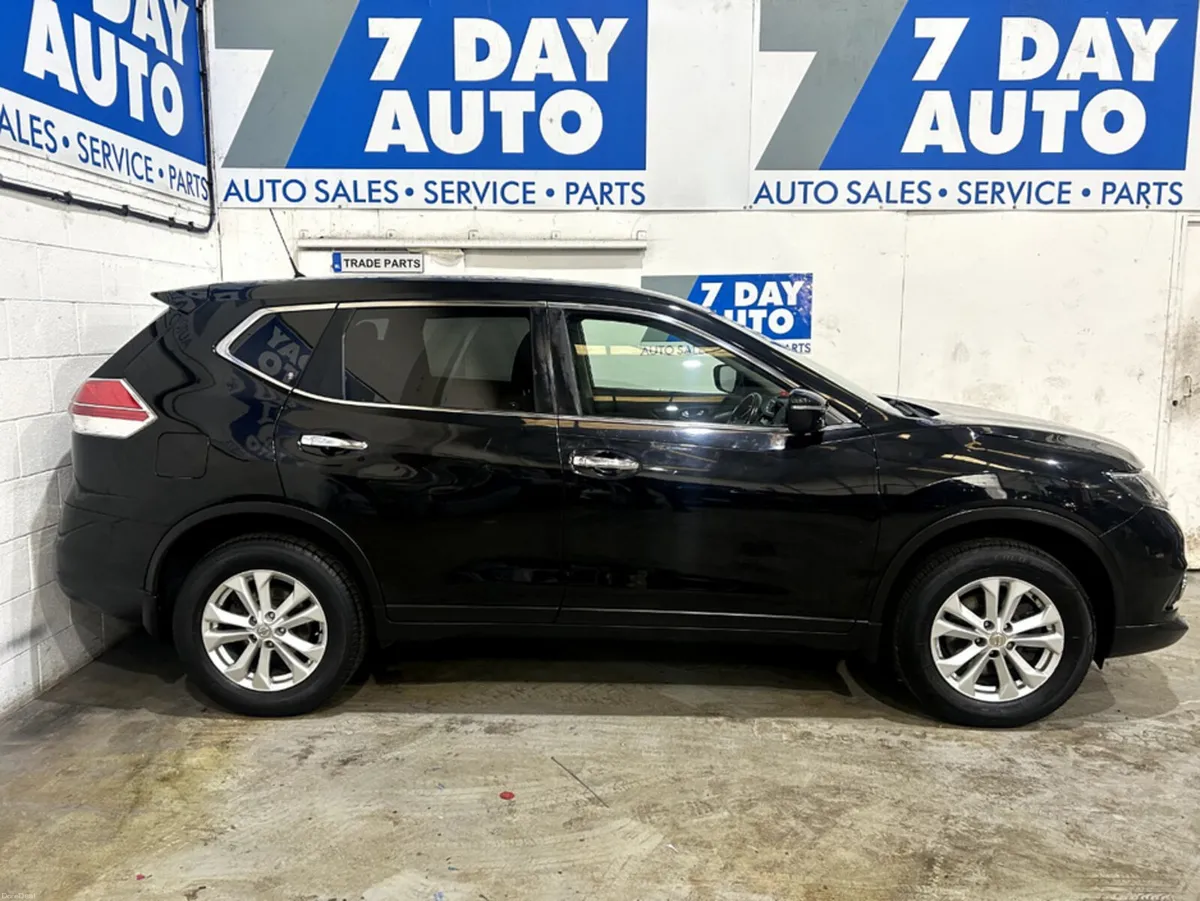 Nissan X-Trail 7 SEATS PAN ROOF ACENTA 128BHP 5DR - Image 3