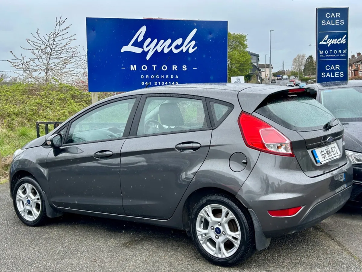 Ford Fiesta ZETEC 1.25 60PS M5 5DR MCA 4DR - Image 2