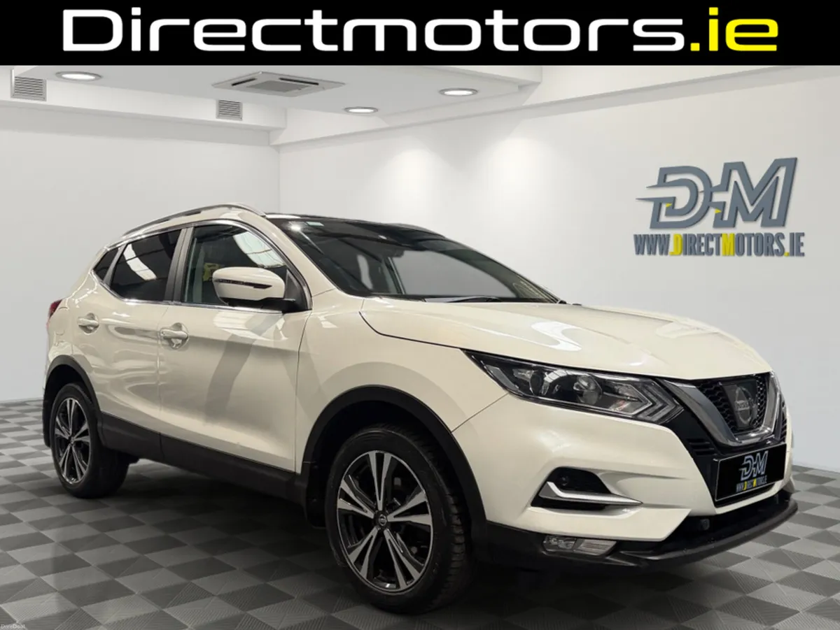 Nissan Qashqai 1.5 DSL SV PREMIUM SS 18 4DR - Image 3
