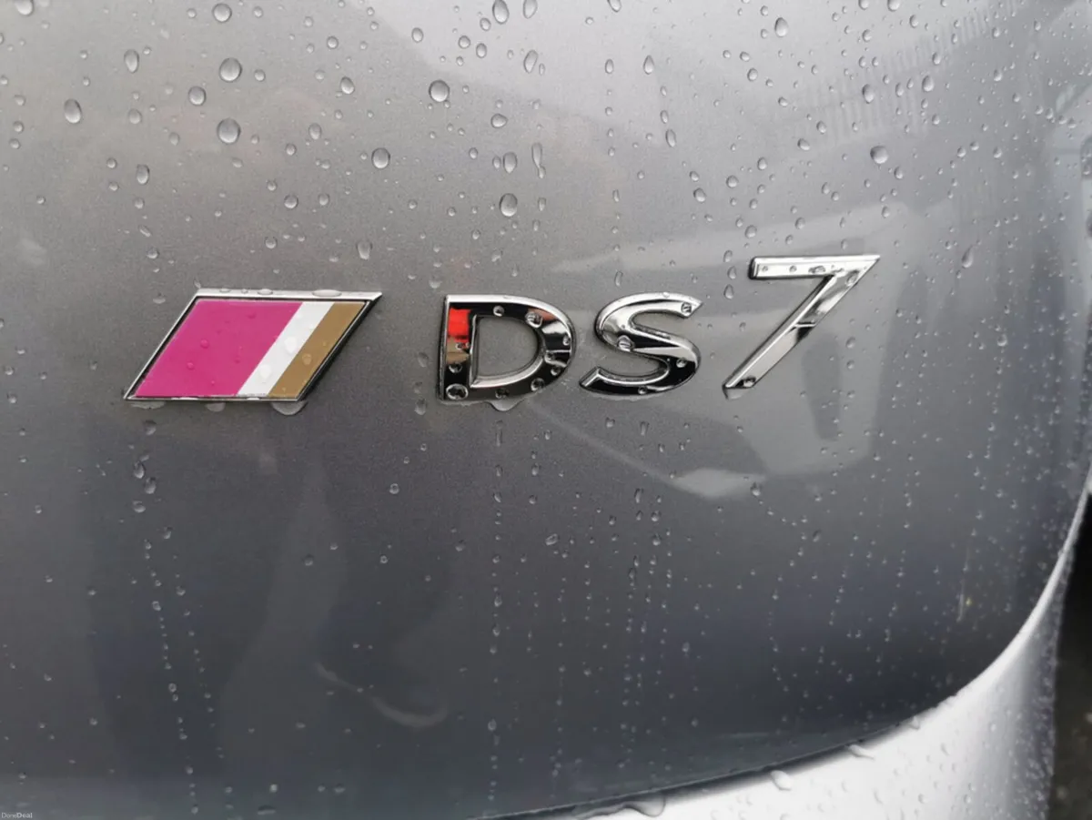 DS Automobiles DS 7 7 CROSSBACK PERFORMANCE L BLUE - Image 5