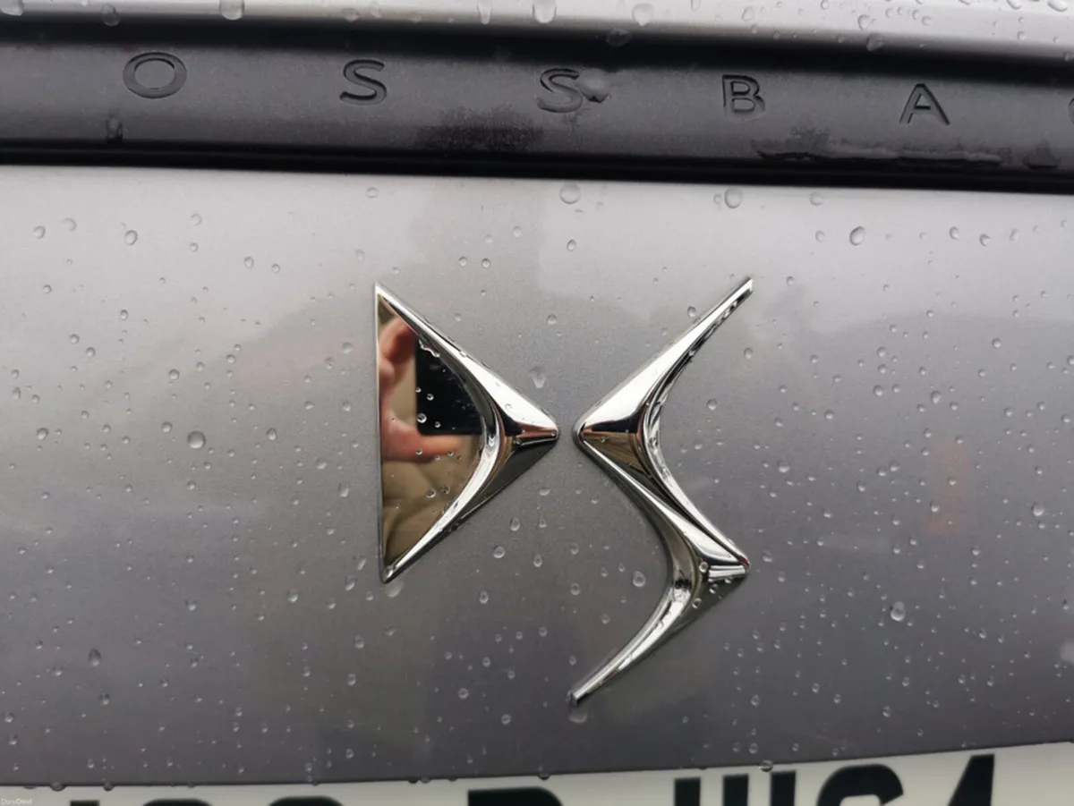 DS Automobiles DS 7 7 CROSSBACK PERFORMANCE L BLUE - Image 6