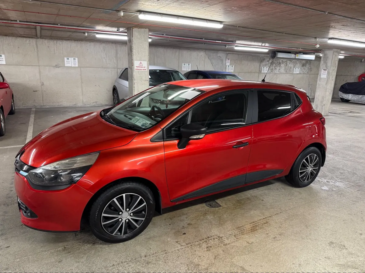 Renault Clio 1.2 Expression | New NCT | Taxed - Image 3