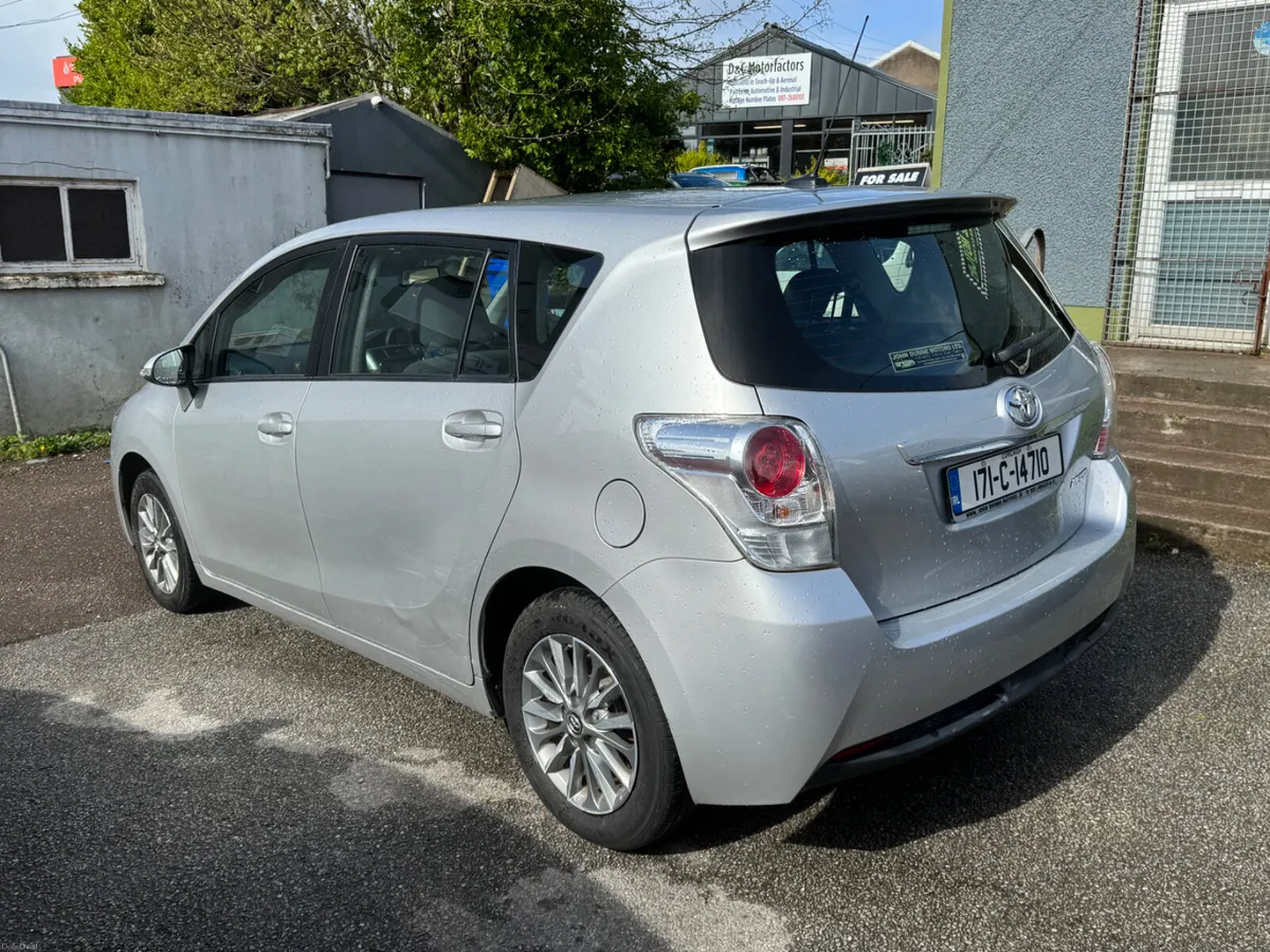 Toyota Verso 7 seater petrol - Image 4