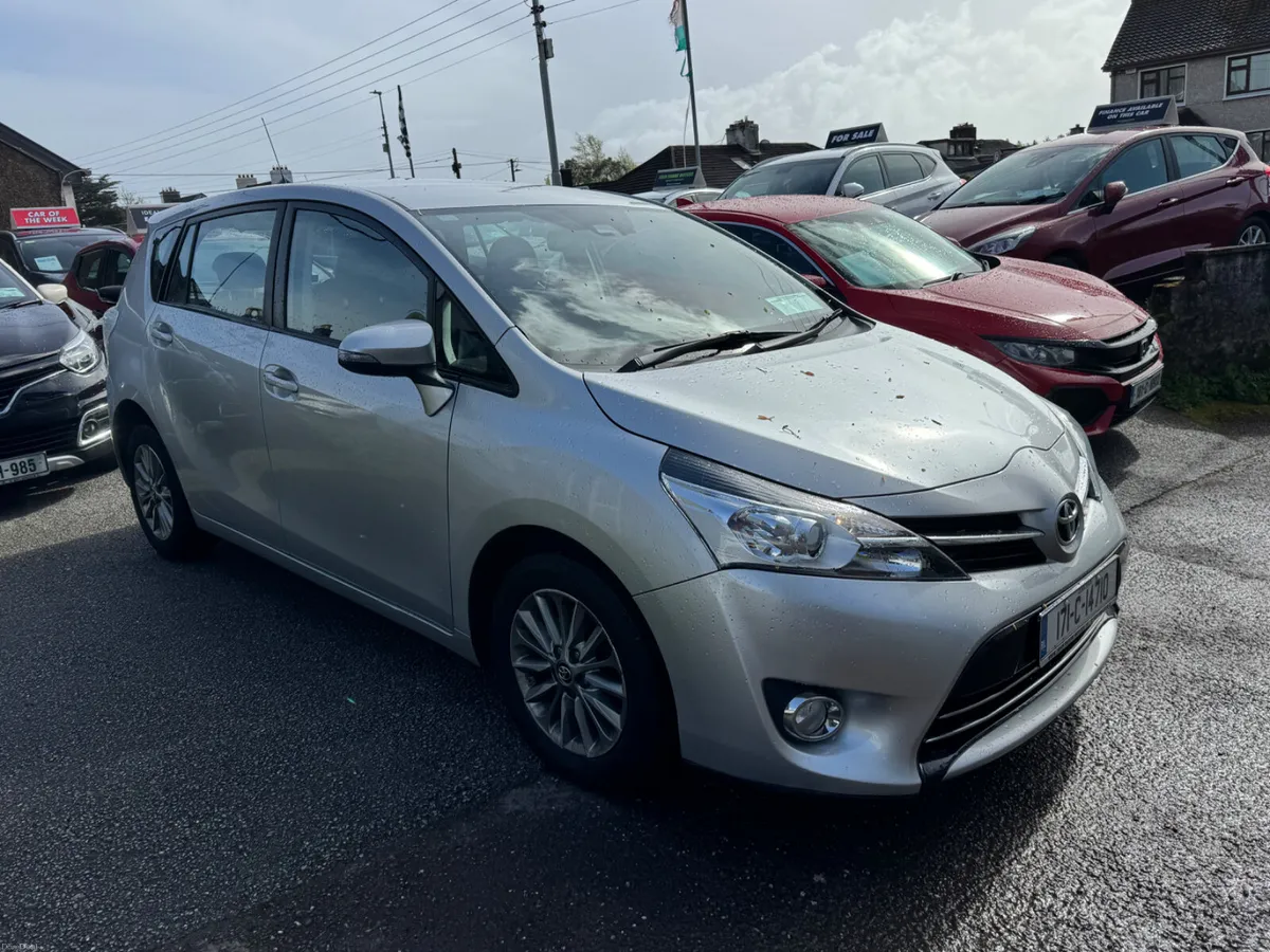Toyota Verso 7 seater petrol - Image 3