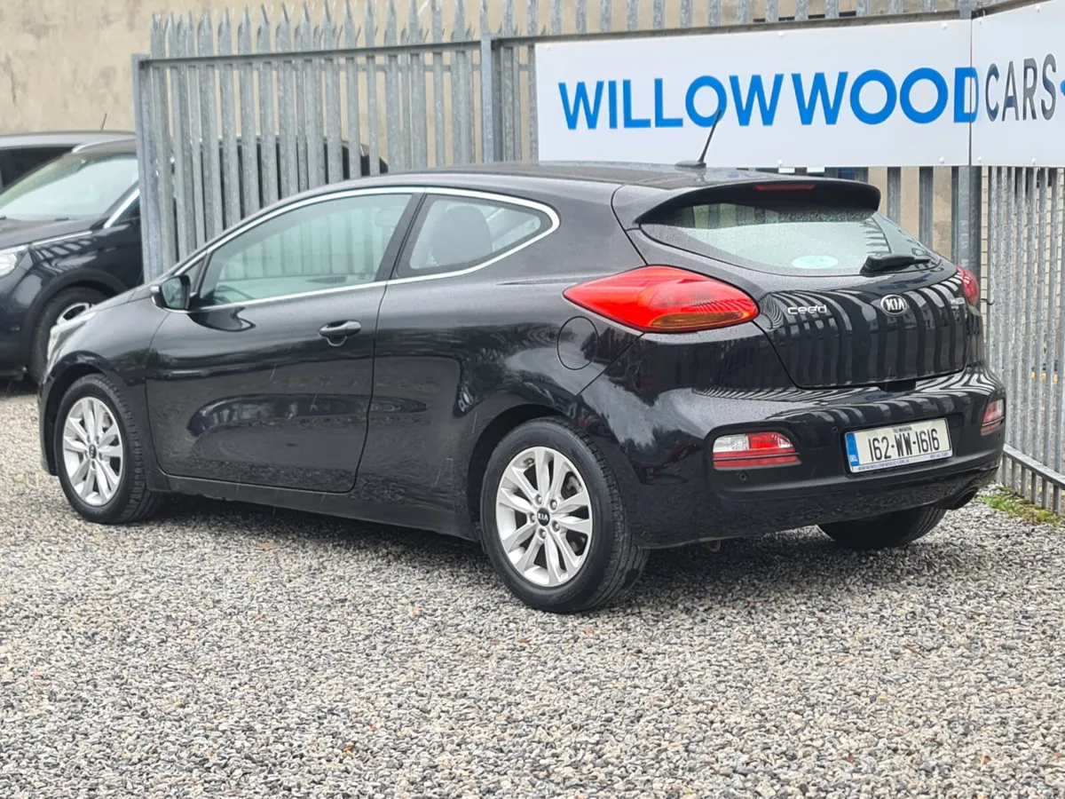 Kia Pro - Ceed 1.0 TX 3dr  2016 - Image 4