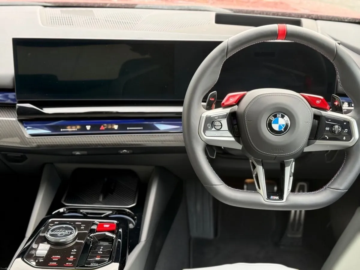 BMW M5 G90 M5 SALOON (PHEV) - Image 5