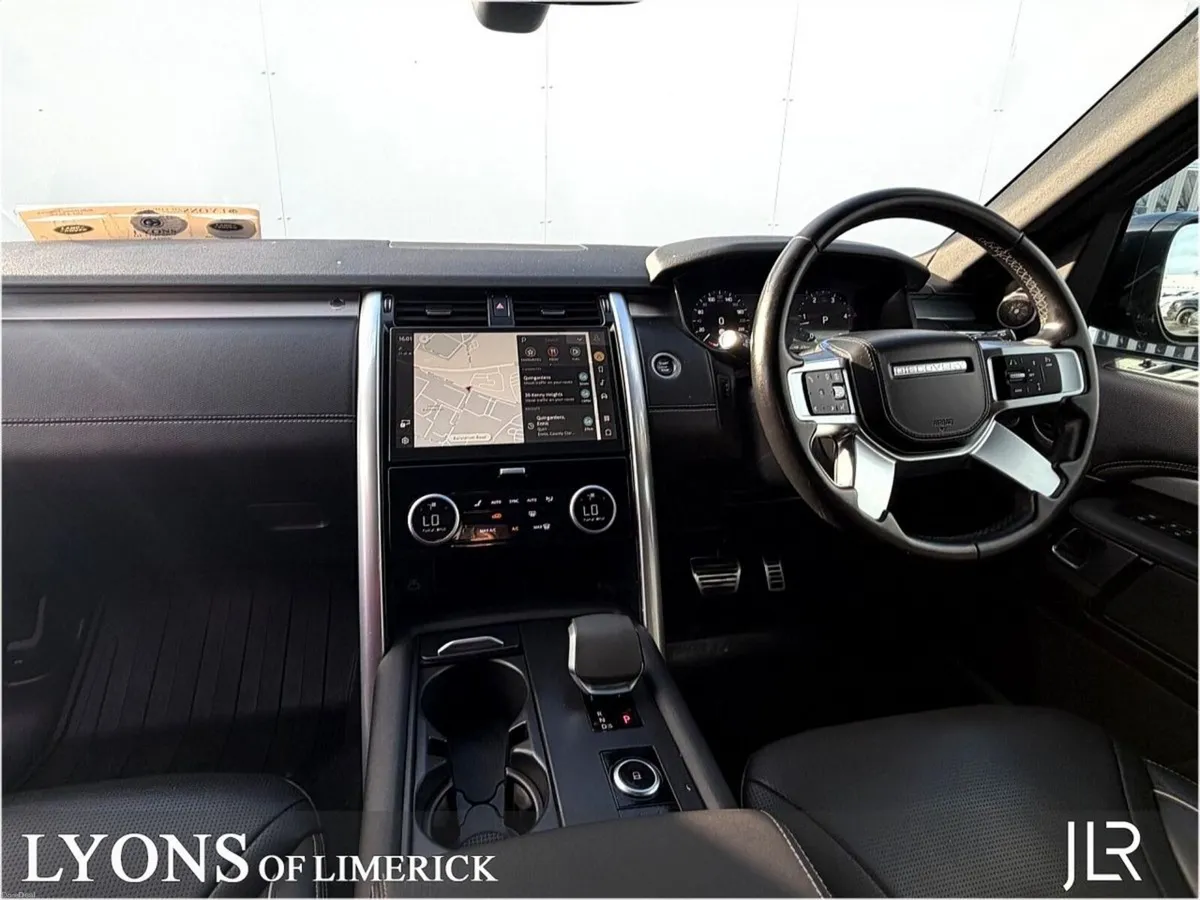 Land Rover Discovery 3.0D Dynamic HSE*Balance of M - Image 4
