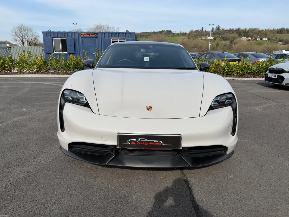 2021 Porsche Taycan Turbo S - Fully Loaded - Pas D - Image 5