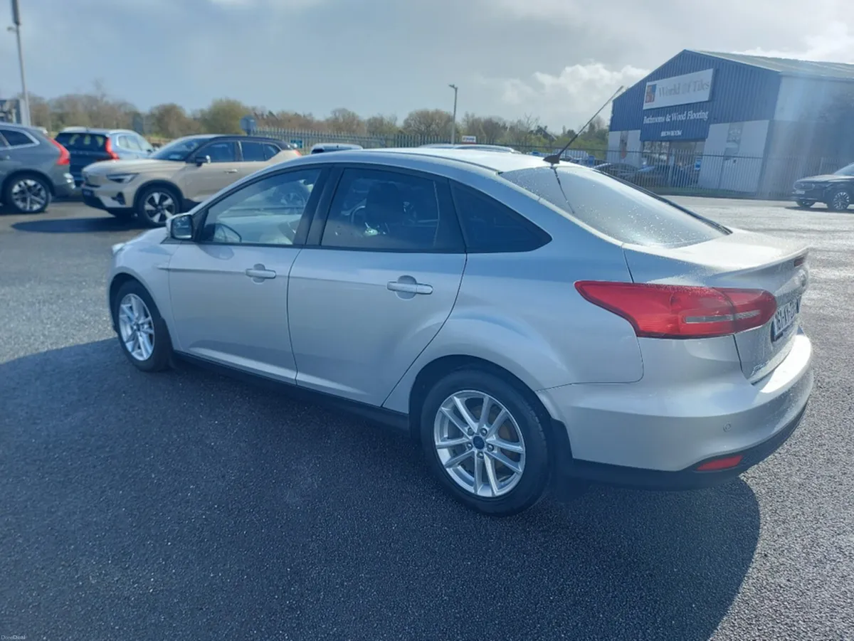 Ford Focus 4DR 1.5 TD 95PS 6SPEED - Image 2