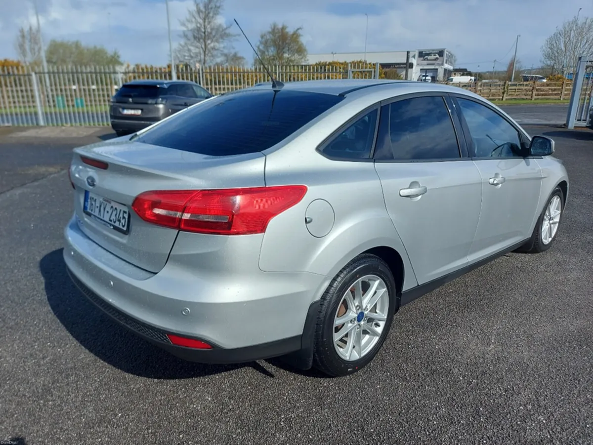 Ford Focus 4DR 1.5 TD 95PS 6SPEED - Image 3
