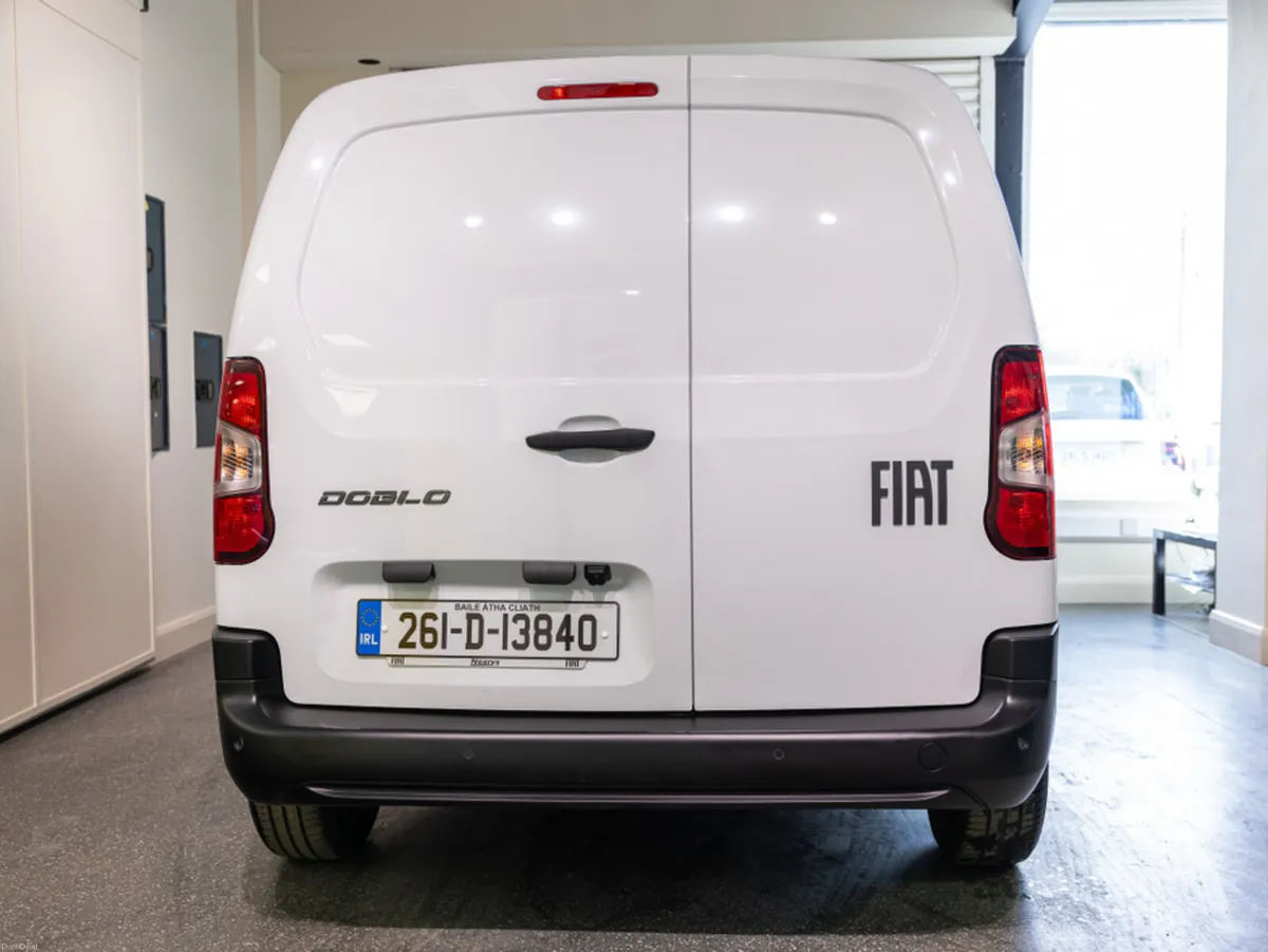 Fiat Doblo SWB 1.5 100HP 650KG 4DR - Image 5