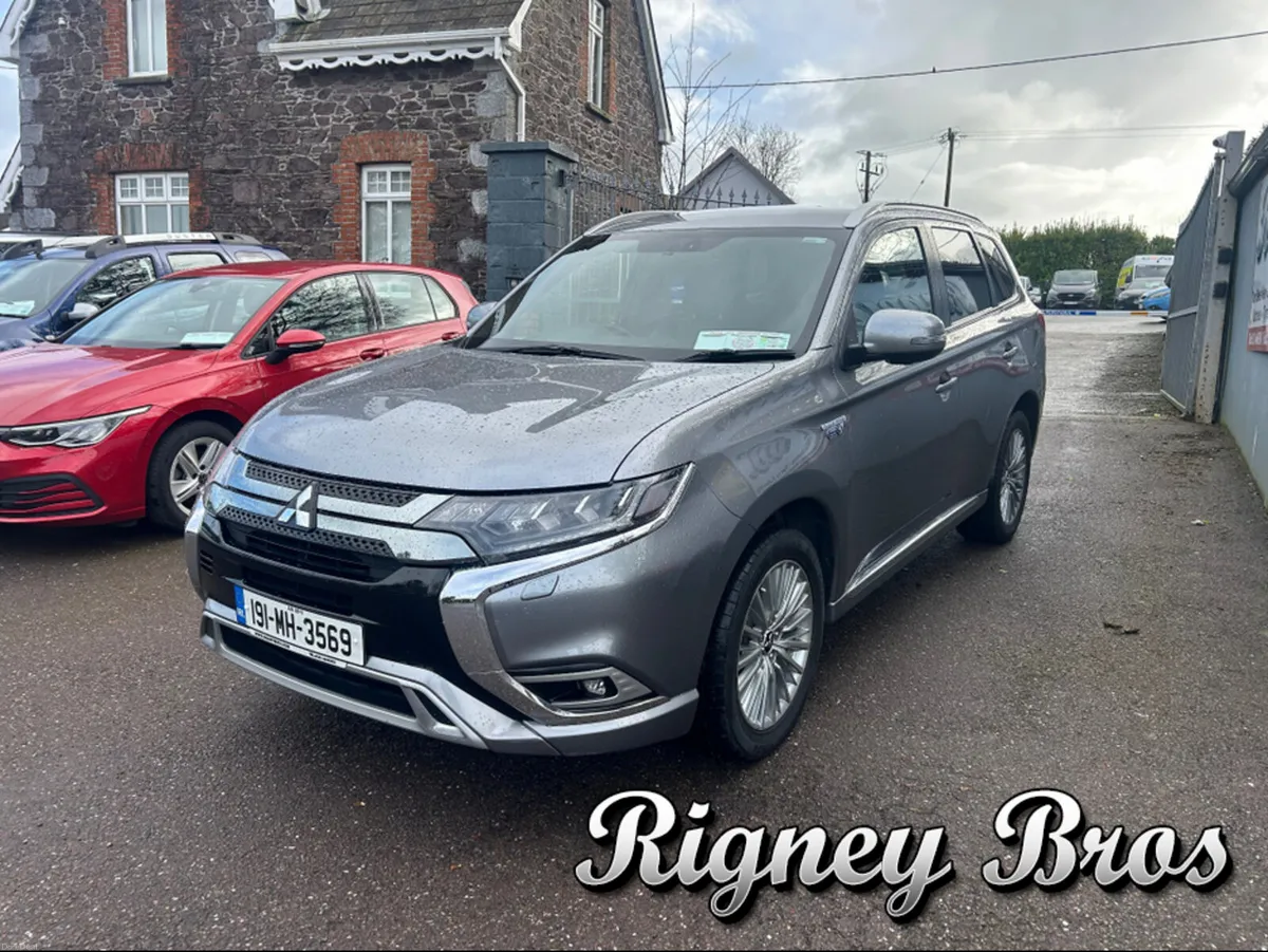 Mitsubishi Outlander 2.4 5H PHEV 221BHP 5 5DR AUTO - Image 3