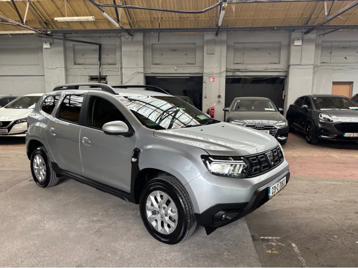Dacia Duster COMFORT BLUE DCI 115 4X 4X2 5DR - Image 1