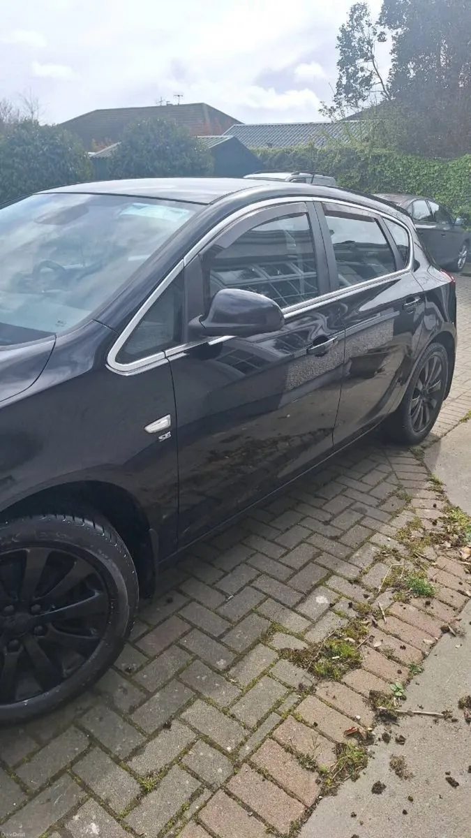 Opel Astra - Image 2