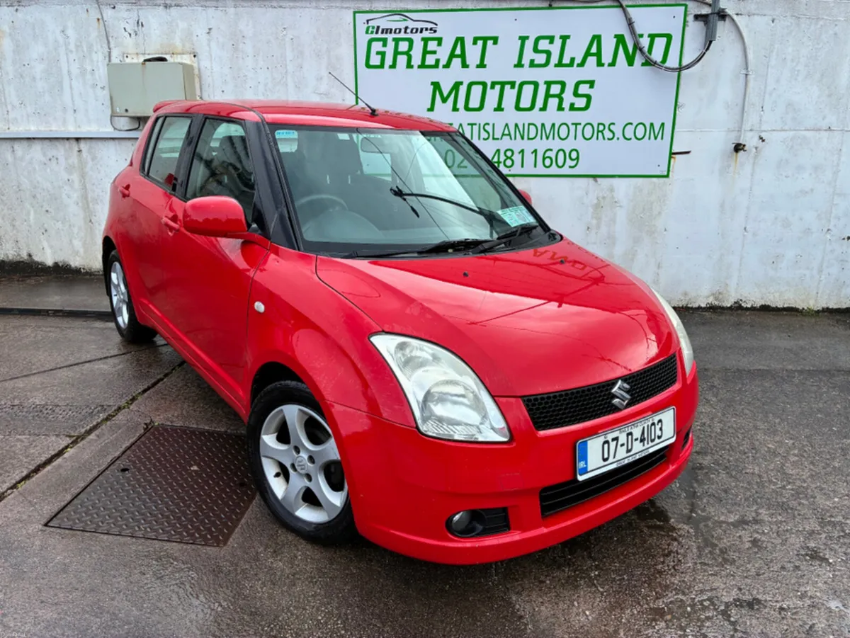 Suzuki Swift 1.3 GLX 5DR - Image 1
