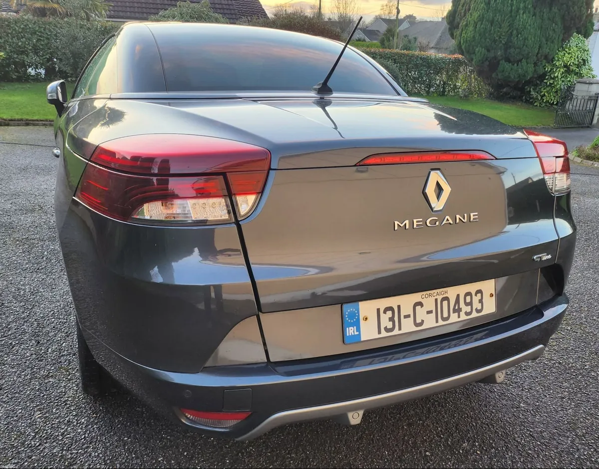 Renault Megane  GT Line Cabriolet Coupe 2013 - Image 4