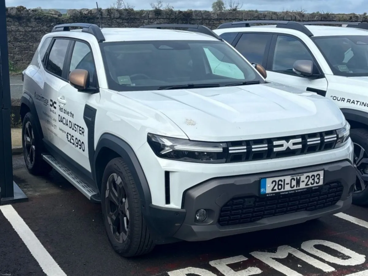 Dacia Duster Extreme HEV 155 E06X - Image 1