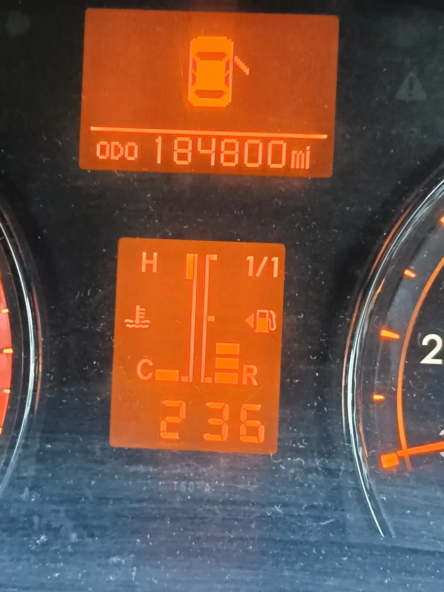 Toyota Avensis - Image 2