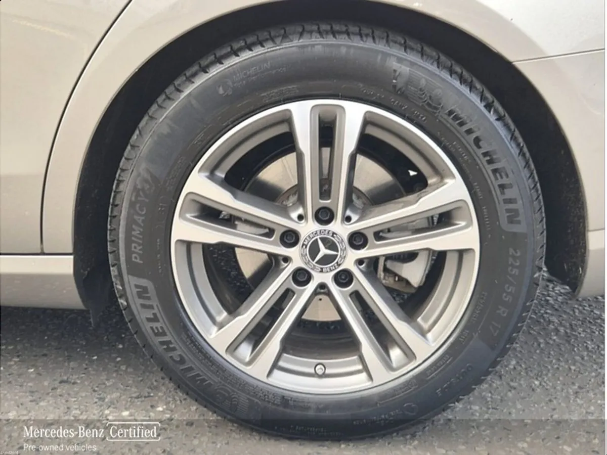 Mercedes-Benz E-Class E220d A/T Avantgarde - Image 5