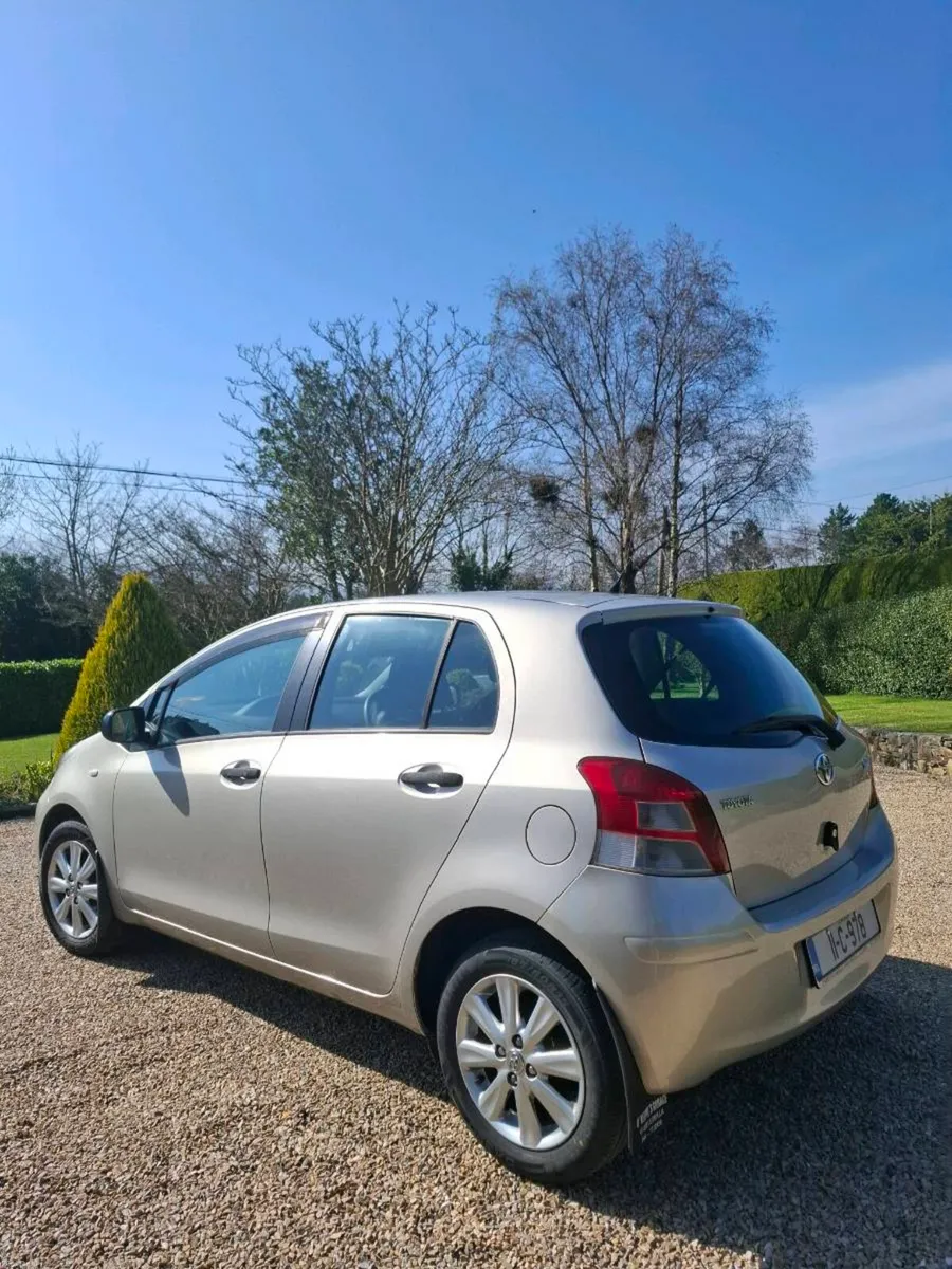 Toyota Yaris - Image 4