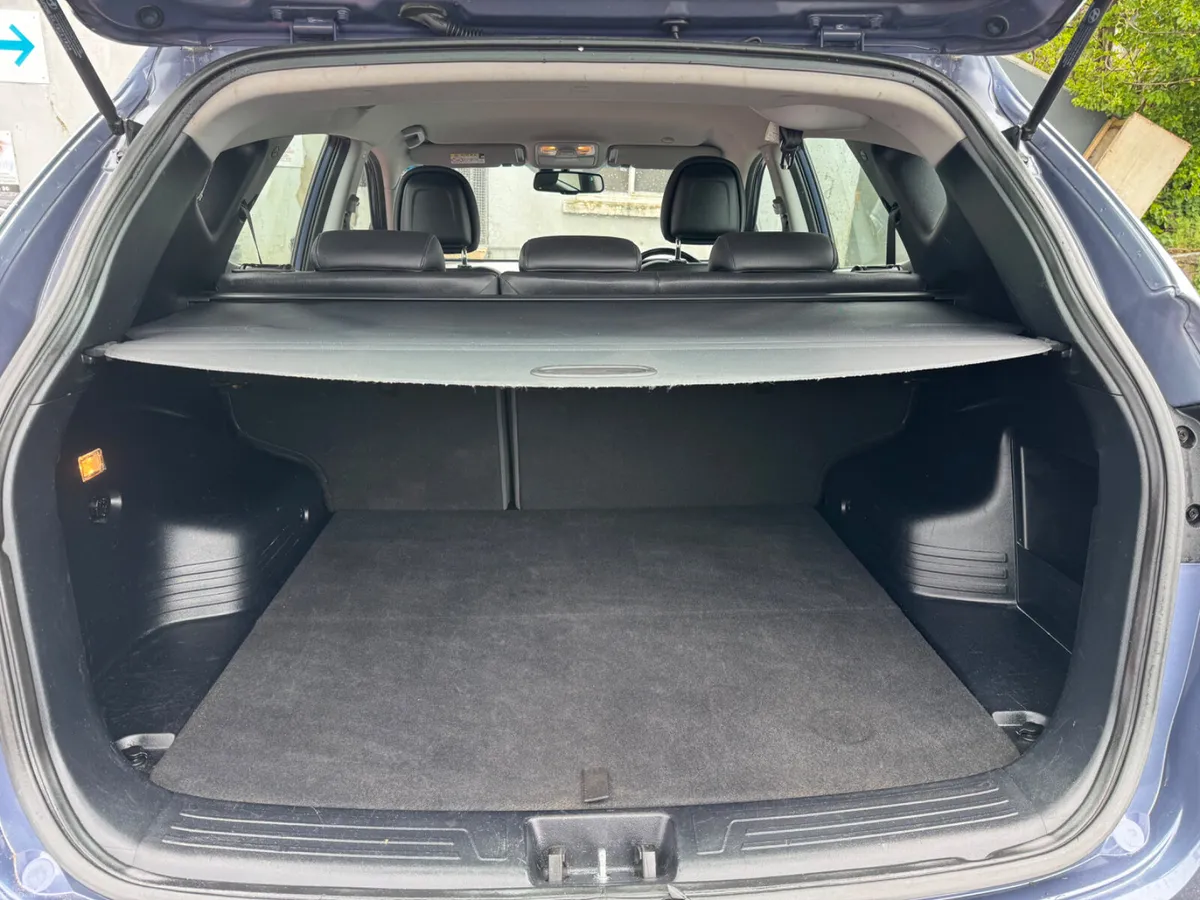 Hyundai ix35 high driving position - Image 3