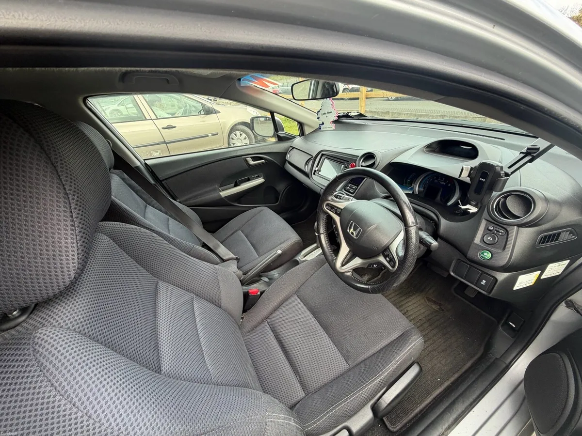 Honda Insight 2011 - Image 2