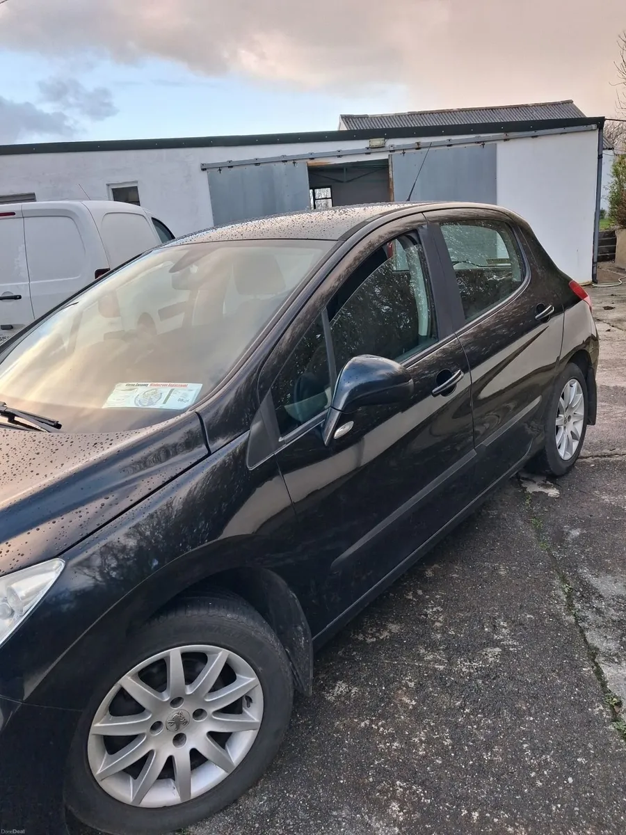 Peugeot 308 2011 - Image 3